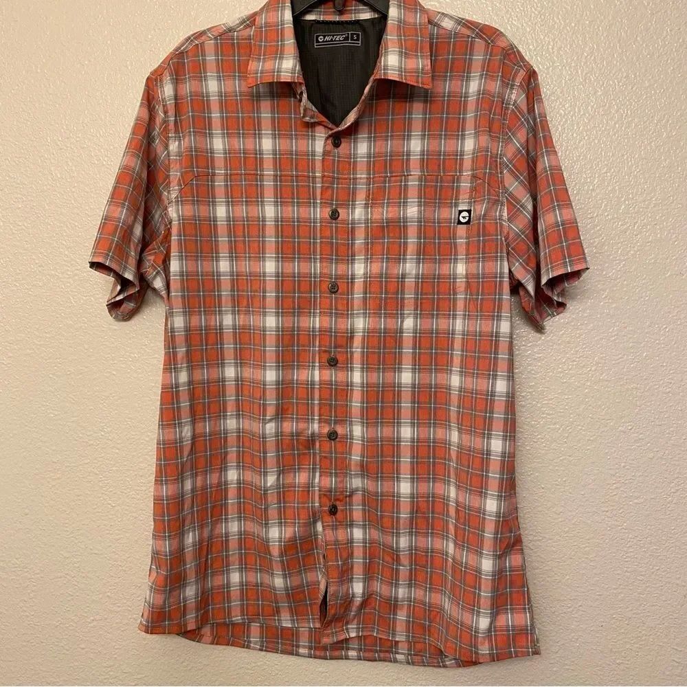 Hi-Tec Men Button Up nylon blend Shirt hiking fishing outdoors red pink plaid S